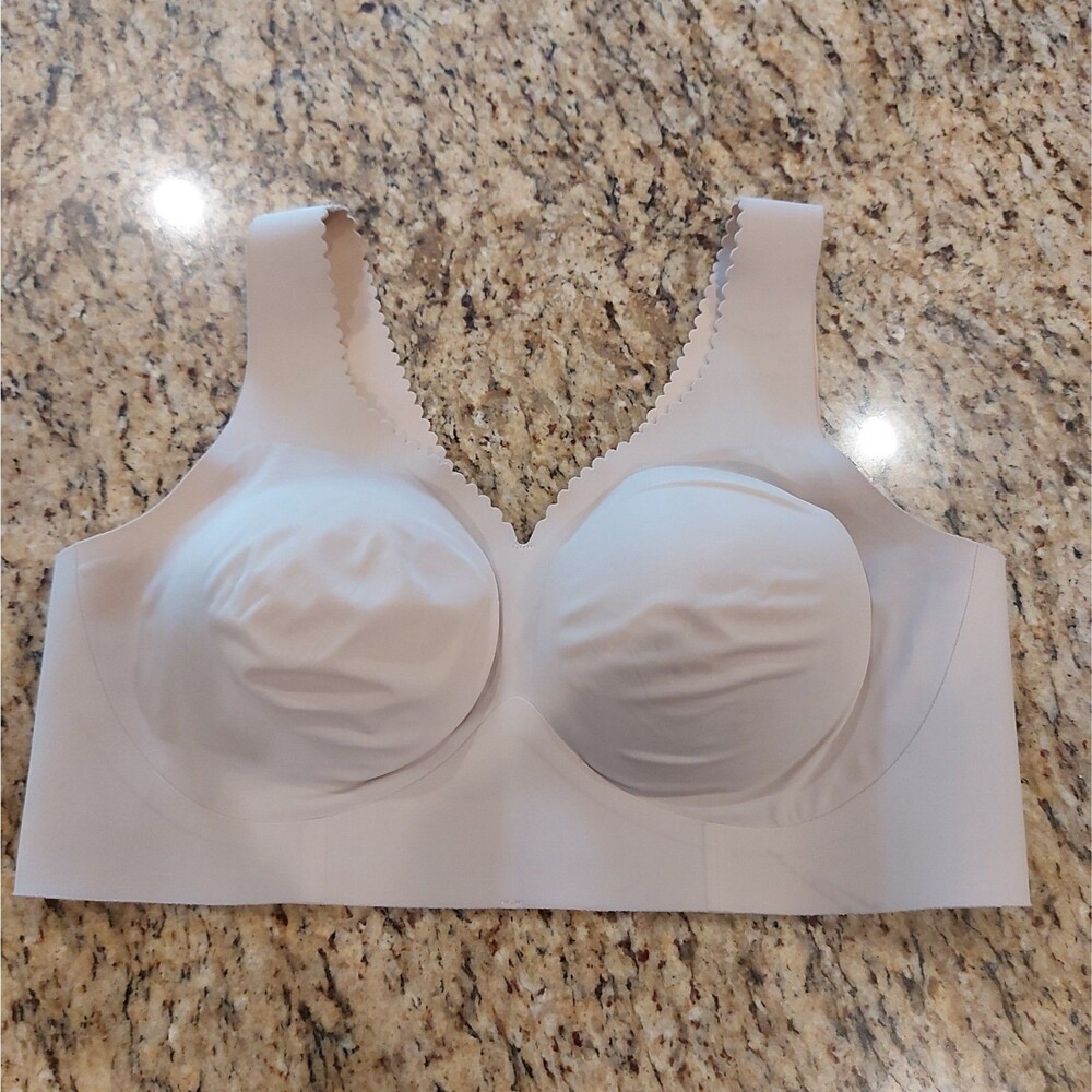EVELYN BOBBIE Classic DEFY BRA Size XL Sand Nude Pull Over Style Removable Pads